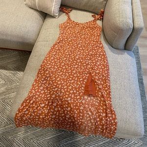 Abercrombie & Fitch Floral Midi Dress